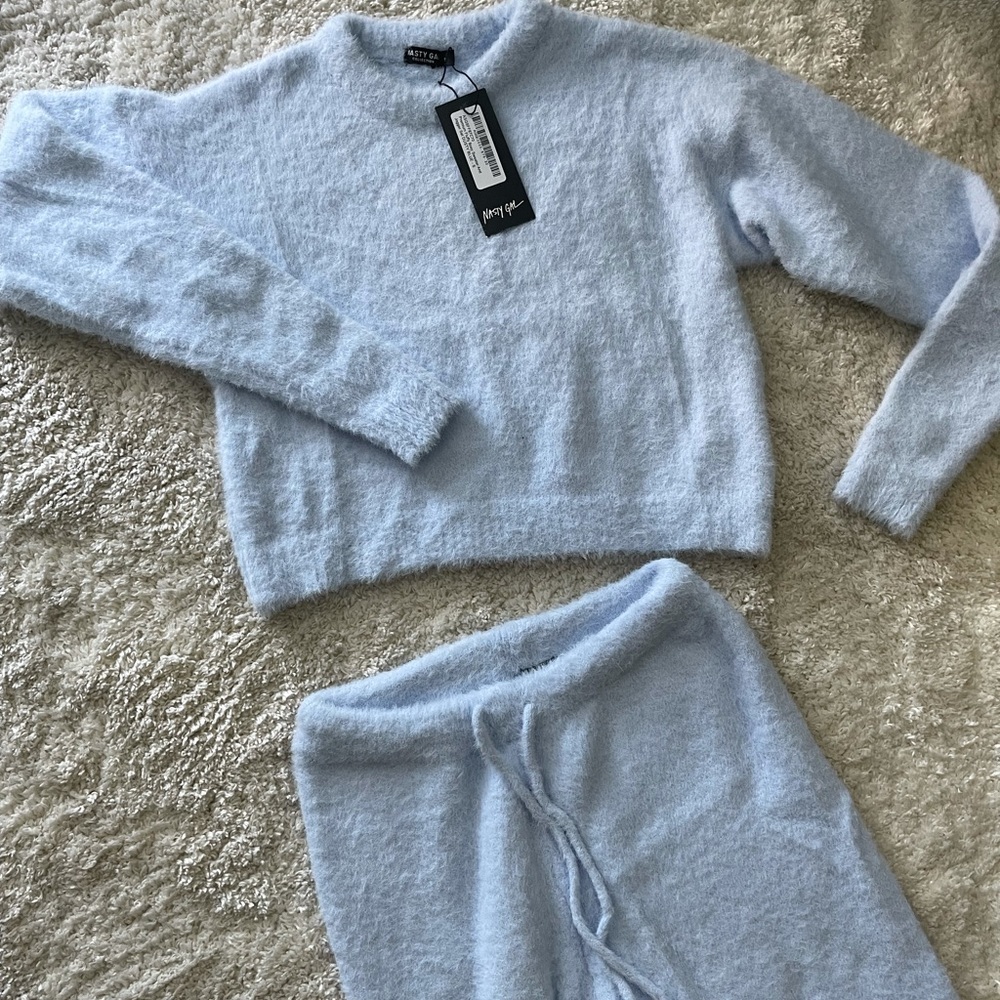 SOLD✨Two piece jogger set